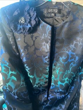 Kasper Blue and Teal Floral Jacquard Dress Jacket with Corsage